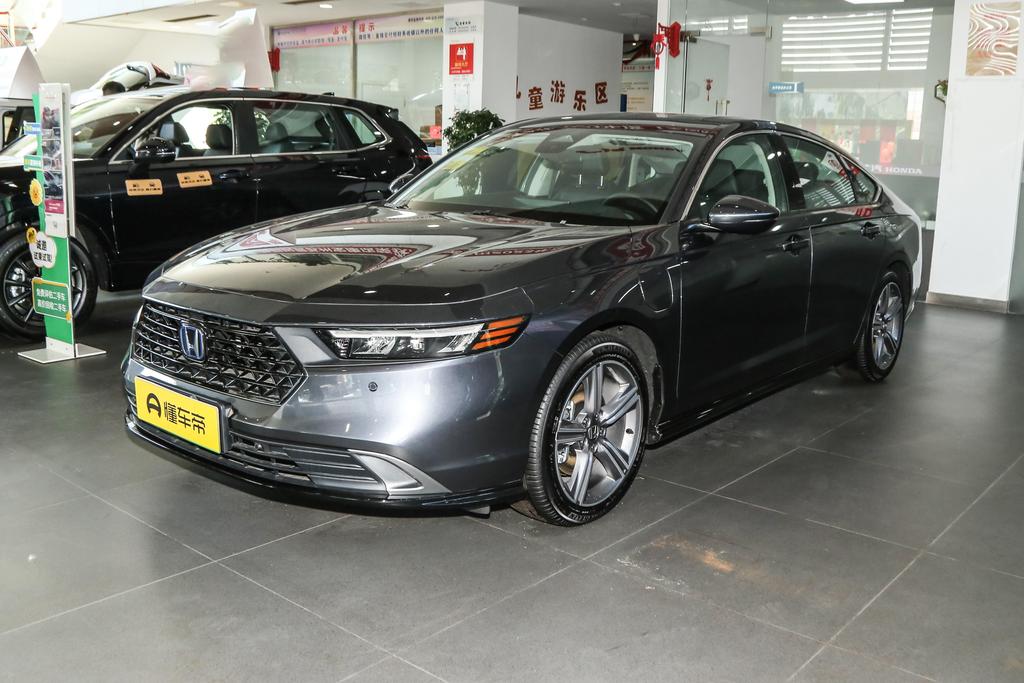 e: PHEV Premium Edition