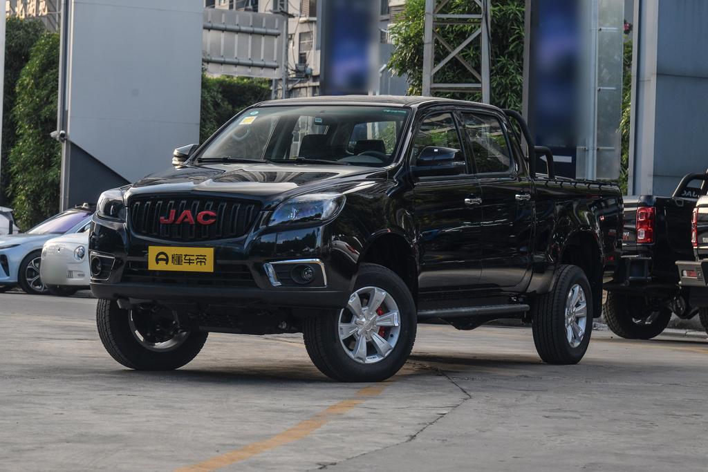 2.0T diesel four-wheel drive engineering deluxe edition long shaft