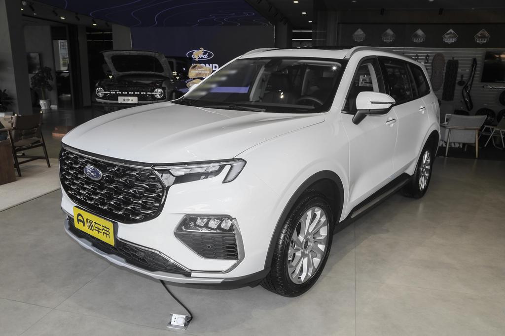 EcoBoost 225 7-seater platinum collar type (2/2/3)