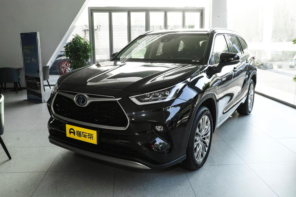 Dual-engine 2.5L two-wheel drive premium edition 7-seater