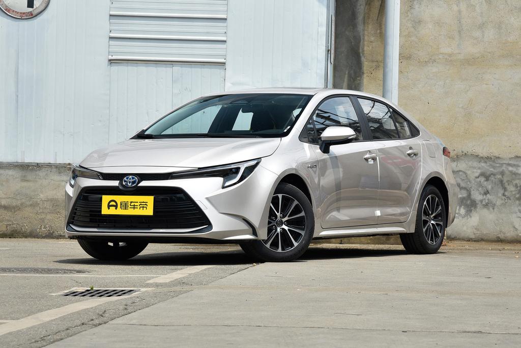 Dual engine 1.8L Deluxe Edition