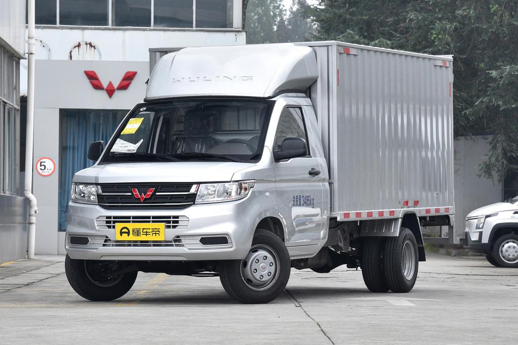 2.0L basic type double rear wheel single row 2 seats LJM20B