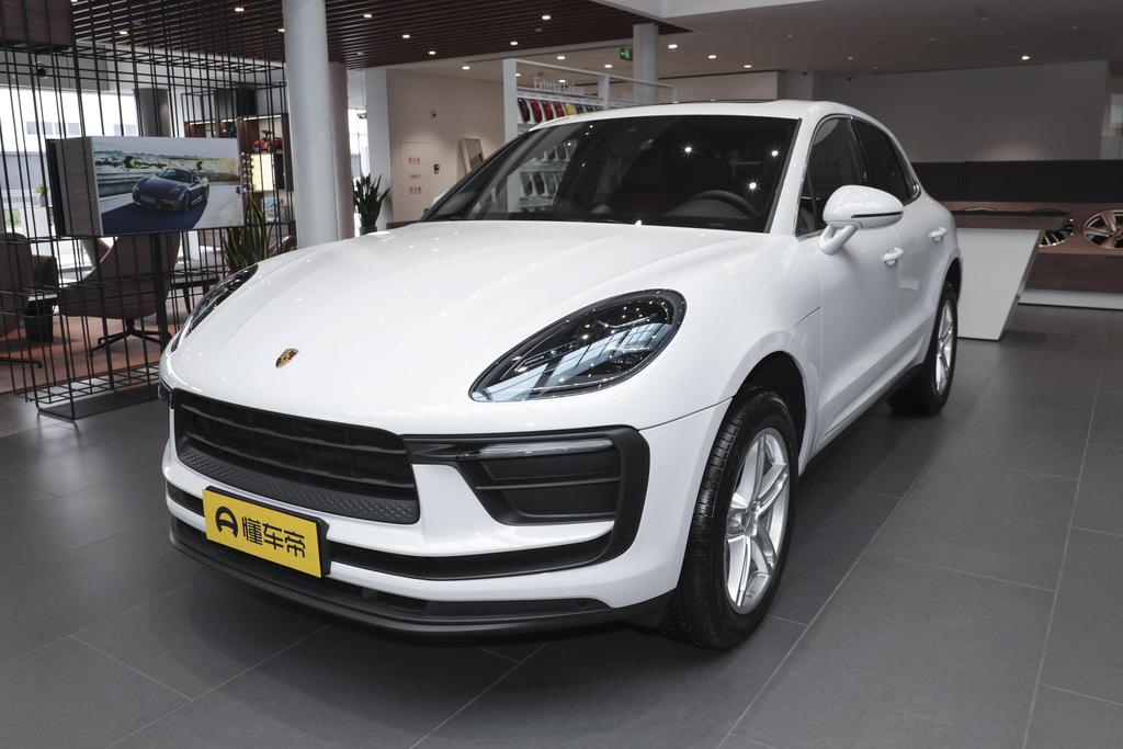 Facelift Macan 2.0T