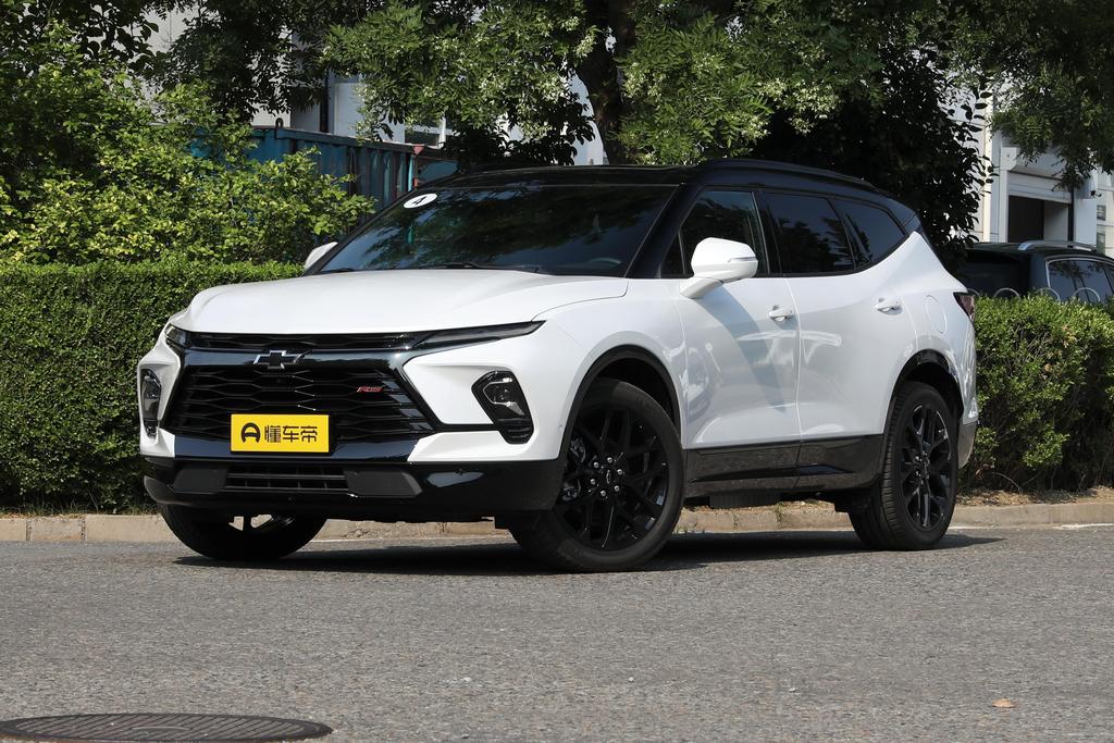 Light hybrid RS 2.0T Twin-Clutch four-wheel drive 7-seater white night version