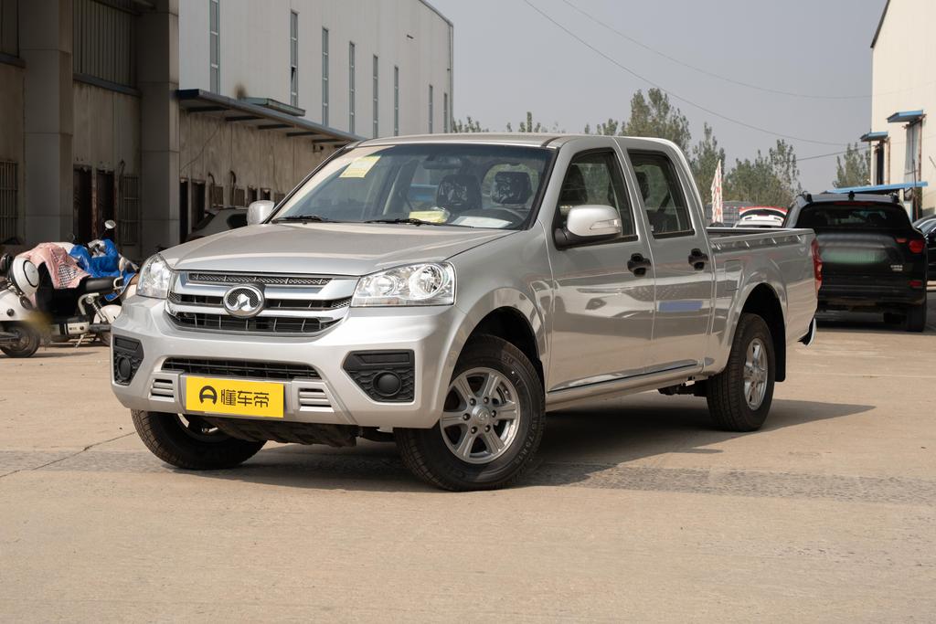 1.5T gasoline two-wheel drive dry rice version aggressive long cargo box GW4G15K