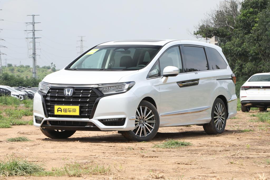 2.0L e: HEV Comfort Edition