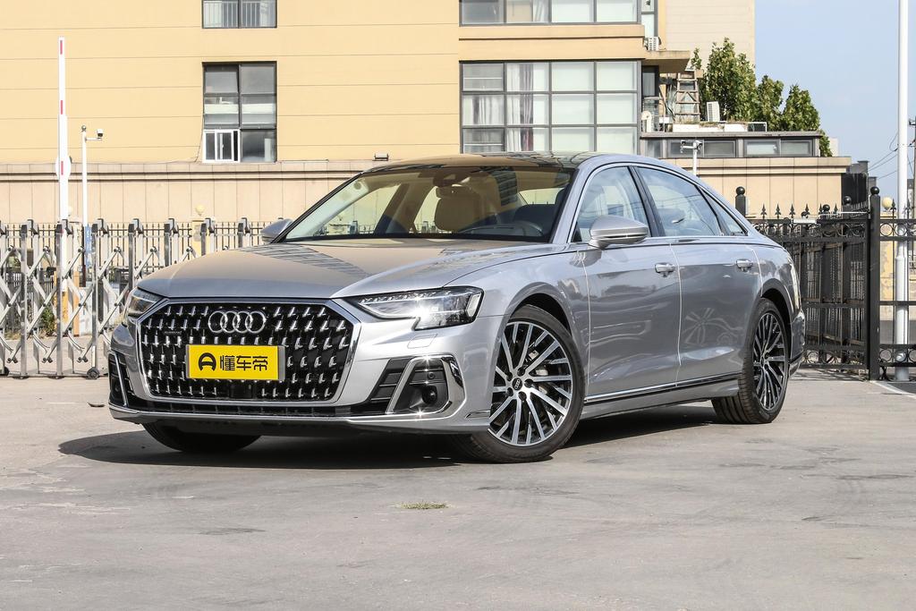 A8L 55 TFSI quattro flagship