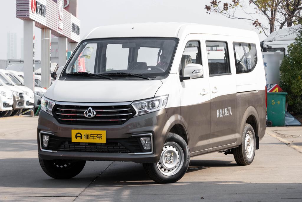 1.5L manual gasoline comfortable 7-seater bus JL473QH