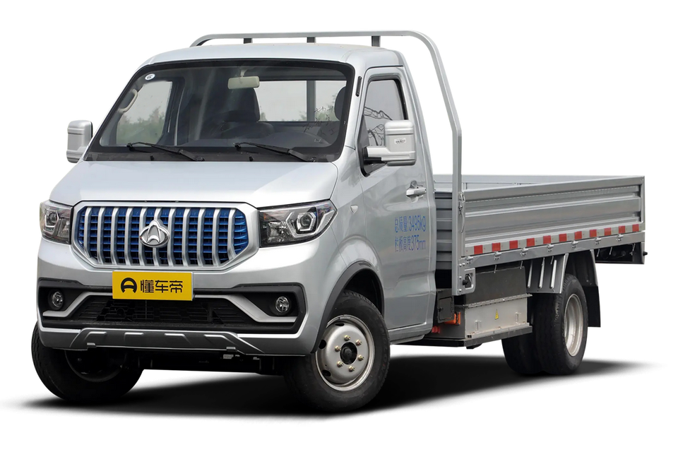 Luxury composite board van transporter 57.6kWh