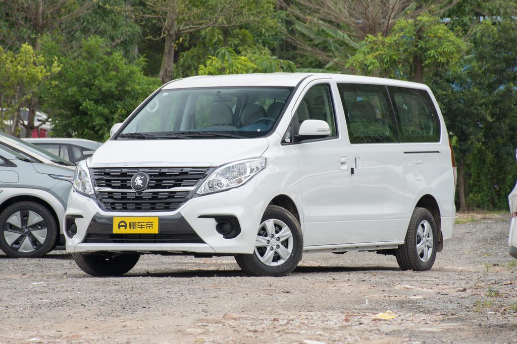1.5T manual comfort type 9 seats