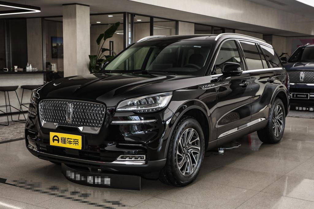 3.0T V6 four-wheel drive Exclusive Cruise Edition