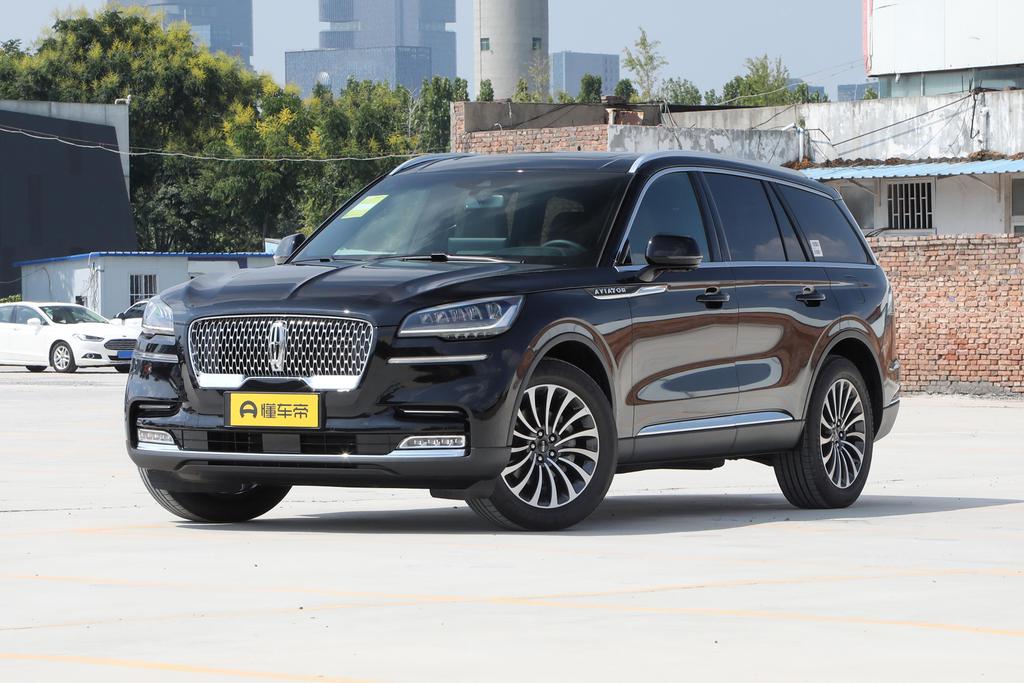 3.0T V6 four-wheel drive Zunya Cruise Edition