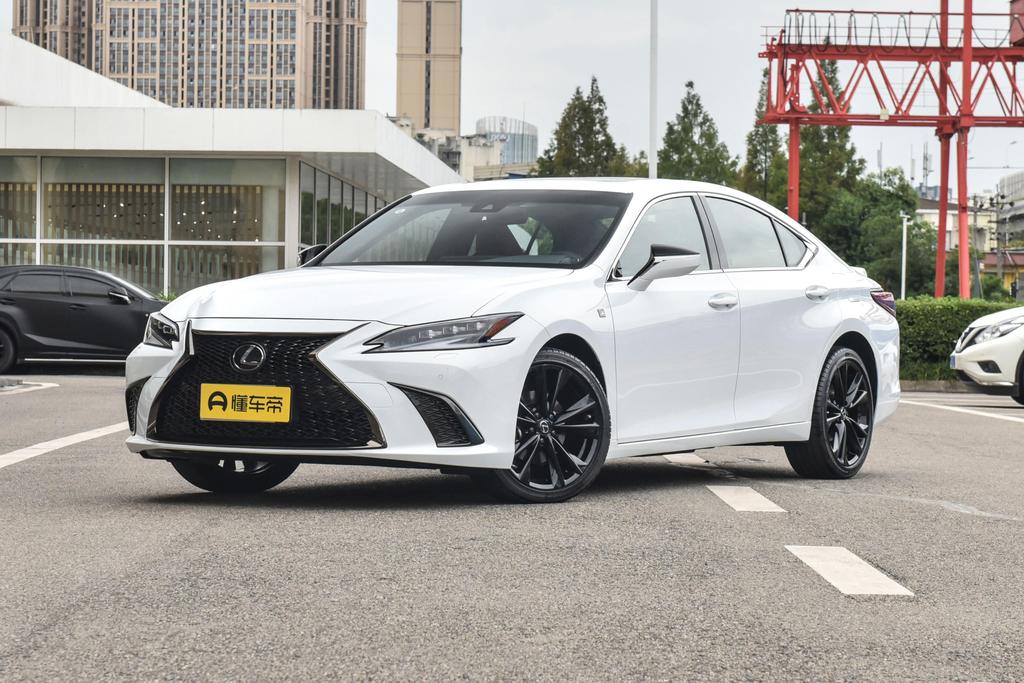 260 F SPORT