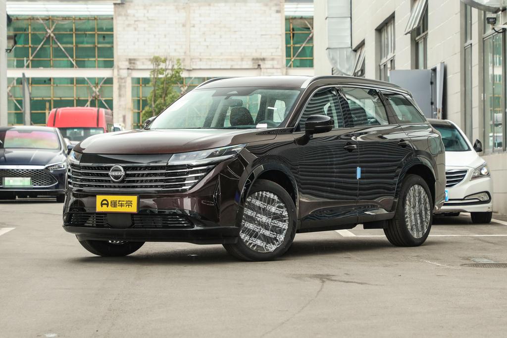 380VC-TURBO four-wheel drive Zhizun Edition six-seater