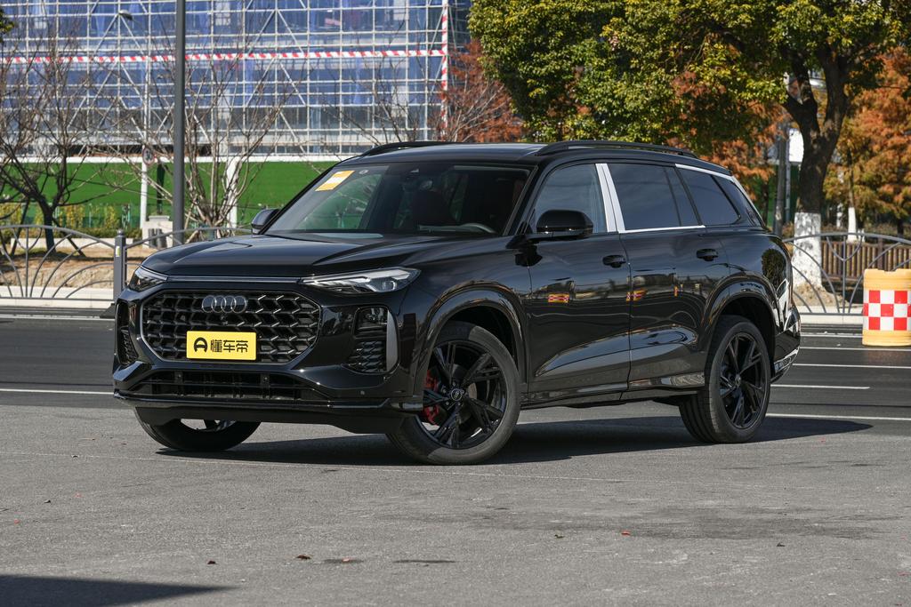 50TFSI quattro Black Samurai Edition Flying Riding Set 6 Seats