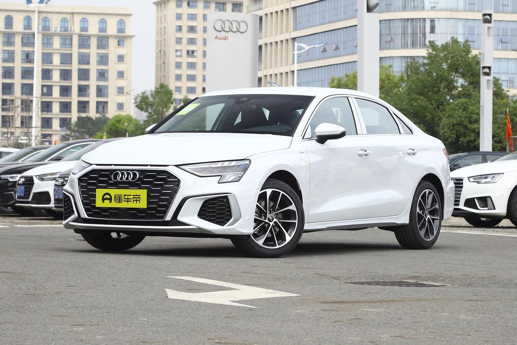 A3L Sedan 35 TFSI Aggressive Sports Type