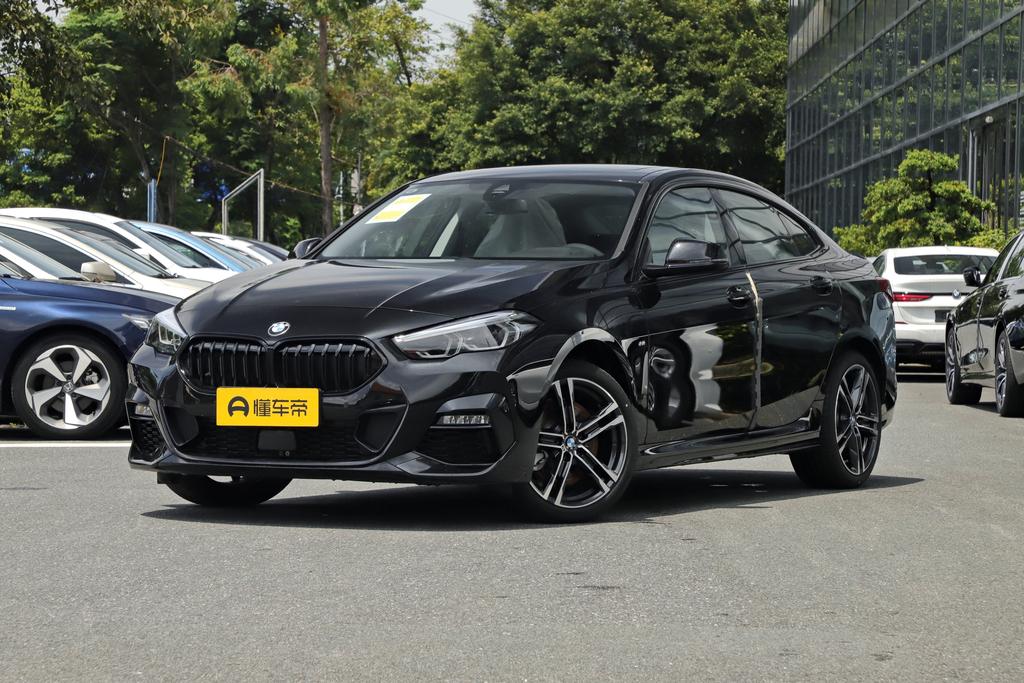 Facelifted 225i four-door coupe M sports Yao Ye set