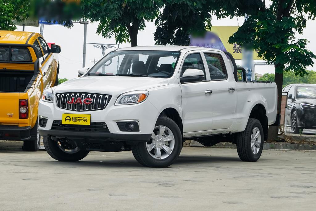 Champion version 2.8T diesel four-wheel drive comfortable long shaft