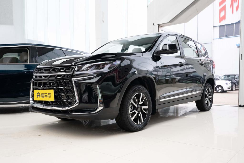 Shengshi 1.6L manual dream-building version five-seater