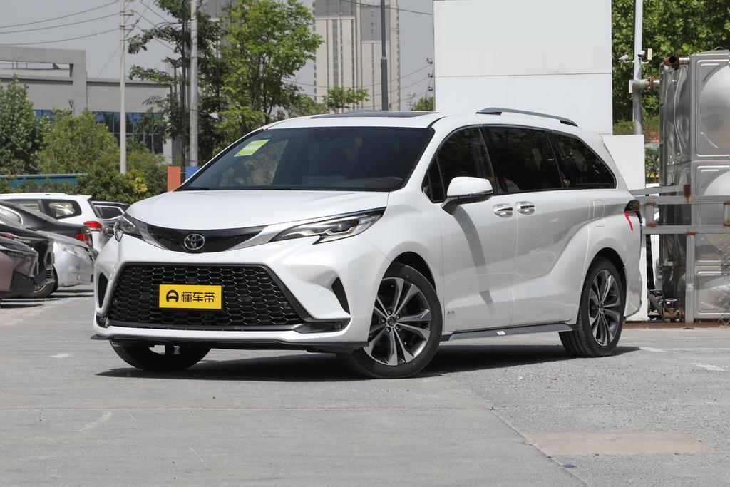 Smart hybrid dual engine 2.5L two-wheel drive flagship ULTRA version