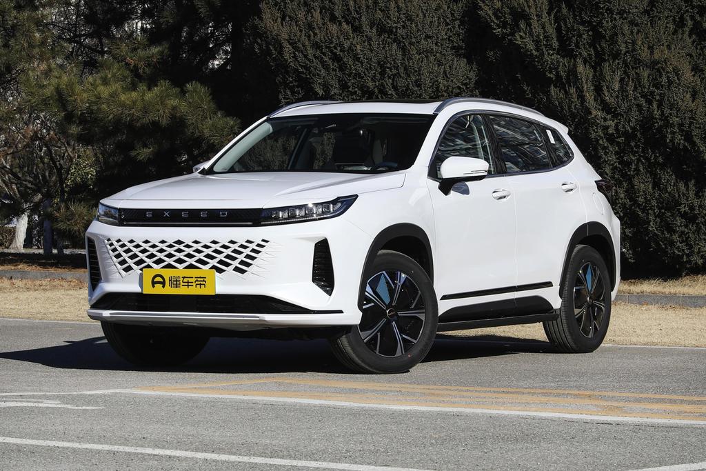 C-DM 1.5 TCI 105KM Luxury Edition
