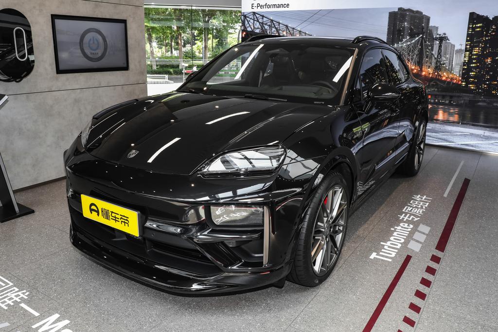 Macan Turbo