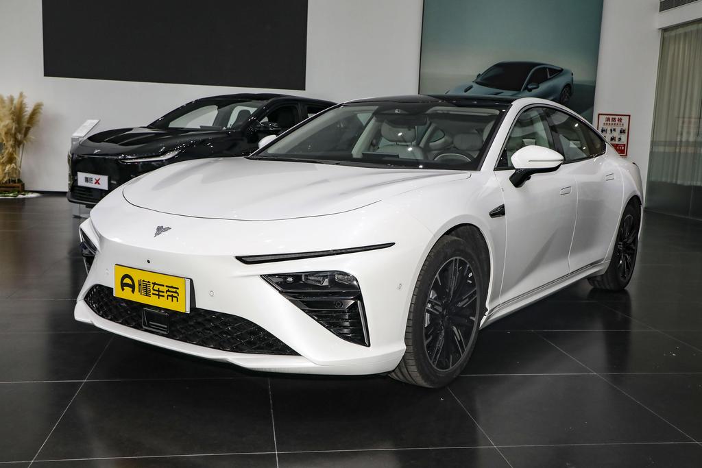 Facelift pure electric 520 version