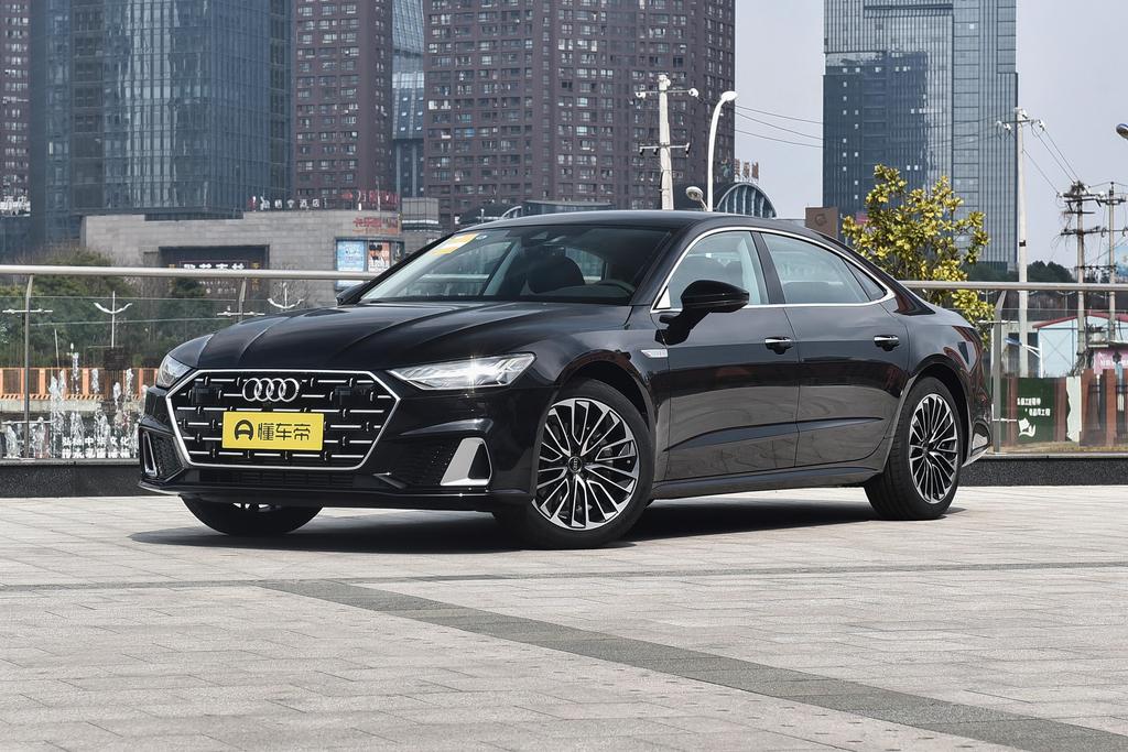 45 TFSI Luxury