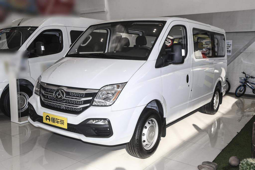 Value-for-money version 2.0T manual Max Express short axis ultra-low top 127Ps 5/6 seats