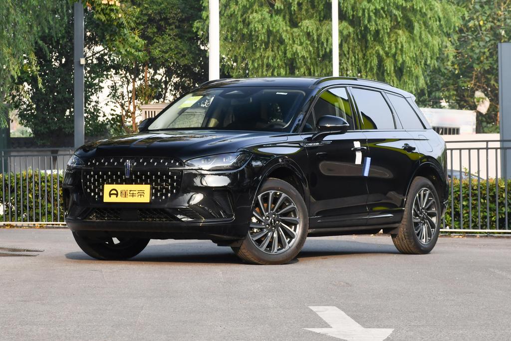 1.5T two-wheel drive Zunya hybrid version