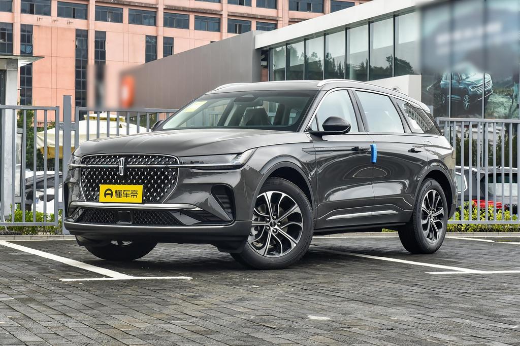 2.0T four-wheel drive Zunyi Edition