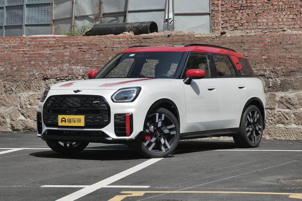 2.0T JOHN COOPER WORKS ALL4