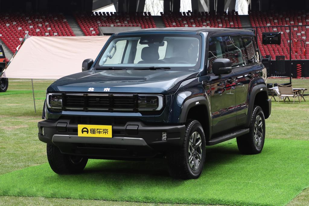 Blade Hero Edition 2.0D Automatic Four-wheel drive Traverser