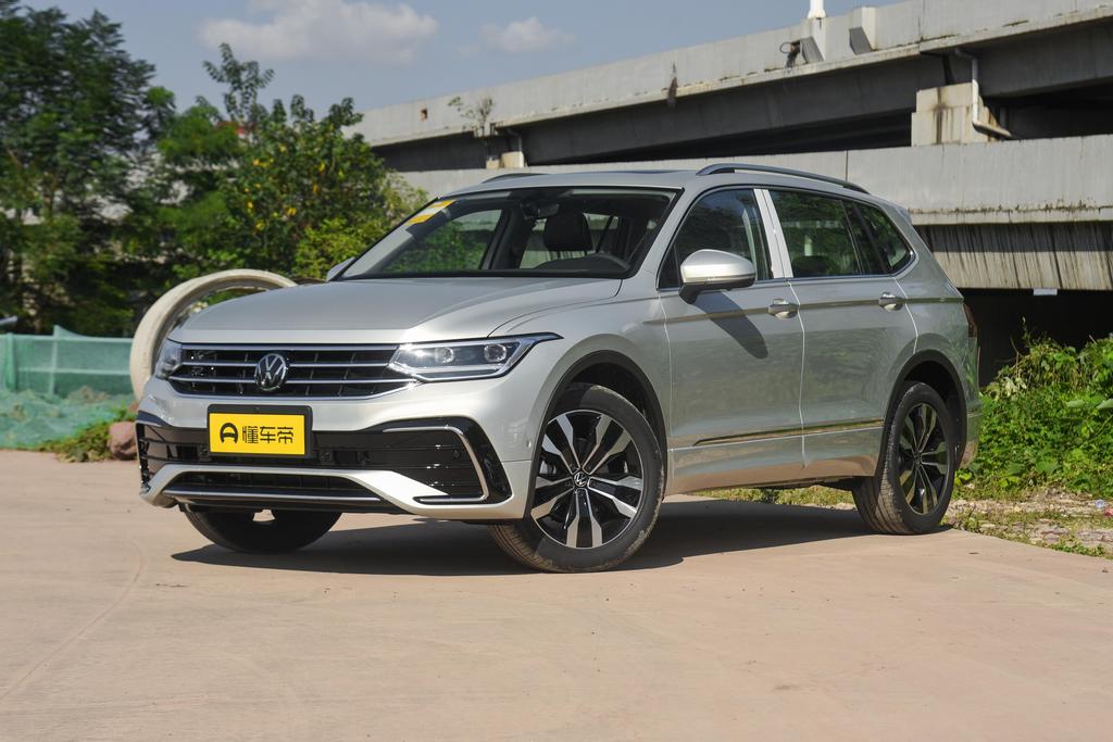 Outstanding 330TSI two-wheel drive R-Line Longyao version