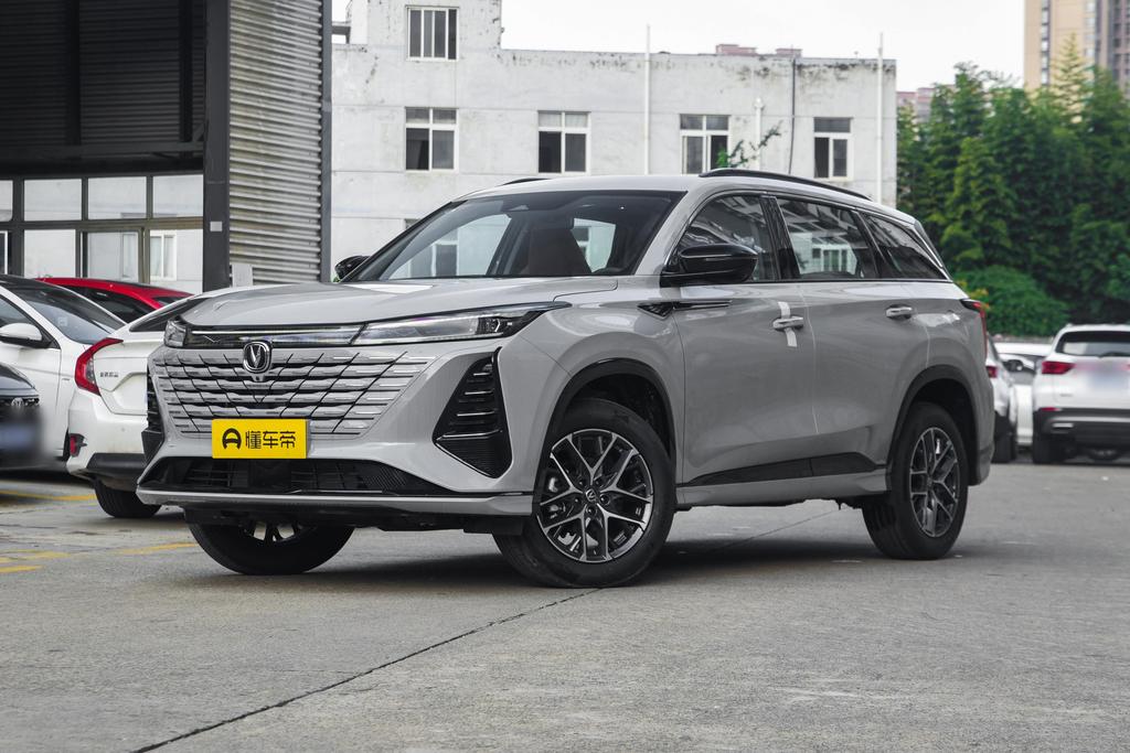 The third-generation champion version 1.5T automatic smart driving collar type