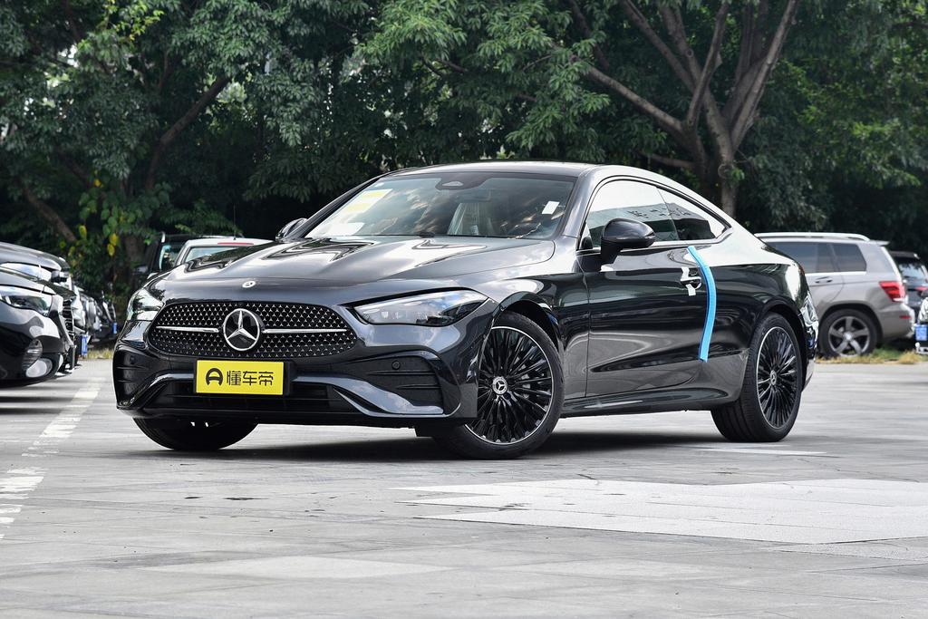 CLE 300 4MATIC Luxury Coupe