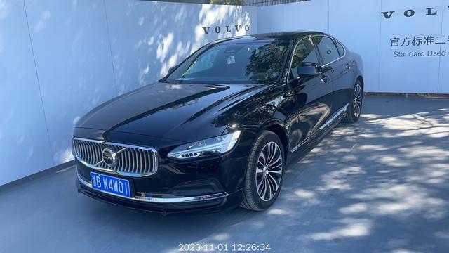 Volvo S90 2023 B5 Intelligent Luxury Edition