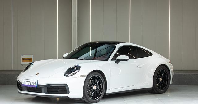 Porsche 911 2022 Carrera 3.0T