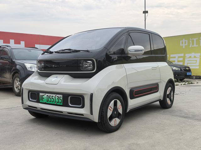 Baojun KiWi EV 2022 Artist Light Edition Lithium Iron Phosphate
