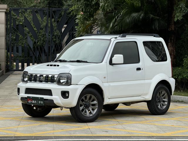 Jimny (imported) 2015 model 1.3 AT JLX Navigation Version