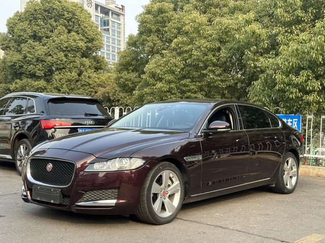 Jaguar XFL 2018 XFL 2.0T 200PS Style Edition