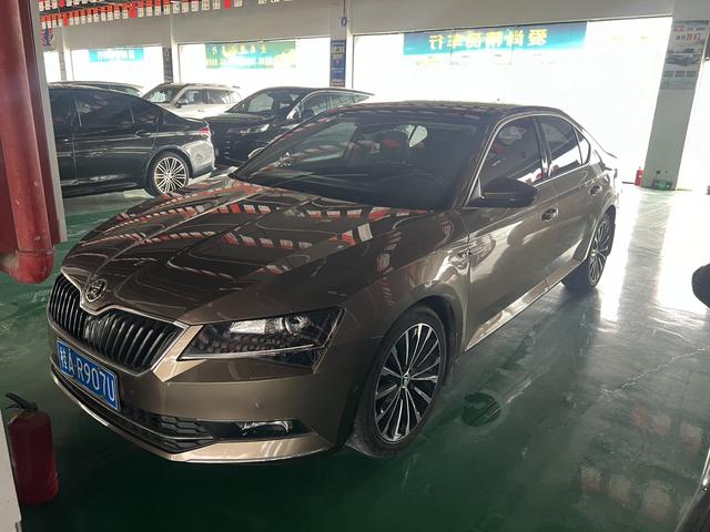 Speedster 2018 TSI330 DSG Luxury Edition State V