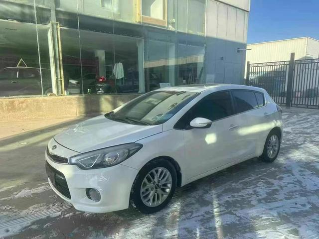 Kia K3S 2014 1.6L manual GLS