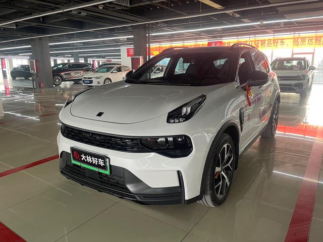 Lynk & Co. 01 EM-P 2022 Model 1.5 TD Plus