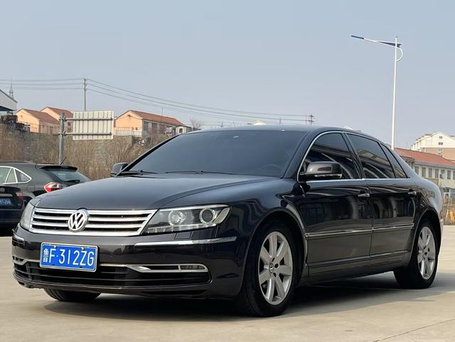 Phaeton 2011 3.6L V6 5-seater extended Business edition