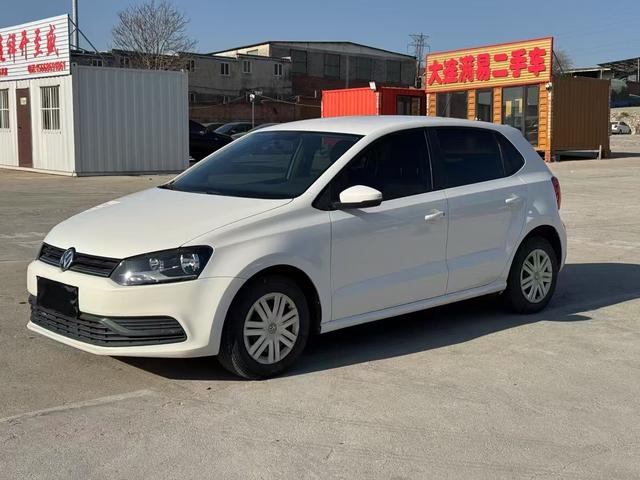 Polo 2016 1.4L Automatic Stylish