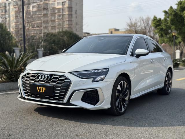 Audi A3 2024 A3L Limousine 35 TFSI Fashion Sport