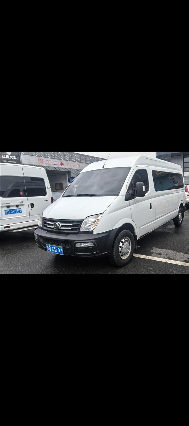 Xintu V80 2016 2.5T manual Aoyuntongguo IV long axis mid-top 7 seats