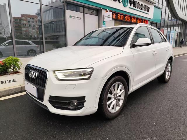 Audi Q3 (imported) 2012 model 35 TFSI quattro comfort type