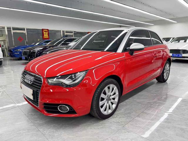 Audi A1 2014 30 TFSI Comfort